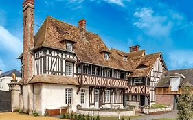 Le Manoir Des Chevaux Dores